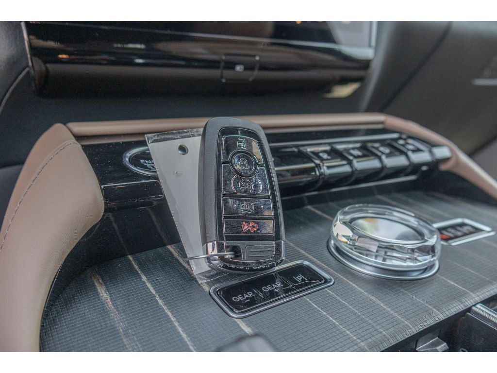 2026 Lincoln Navigator L Black Label