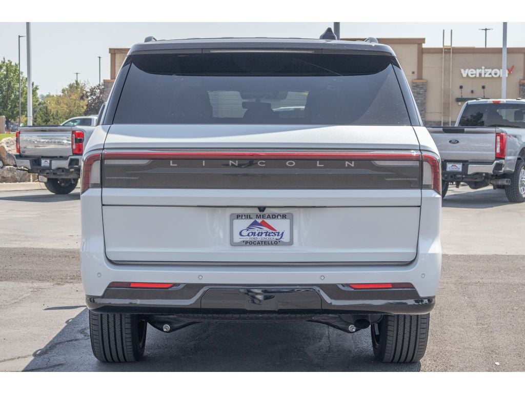 2026 Lincoln Navigator L Black Label