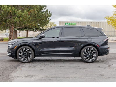 2024 Lincoln Nautilus Reserve