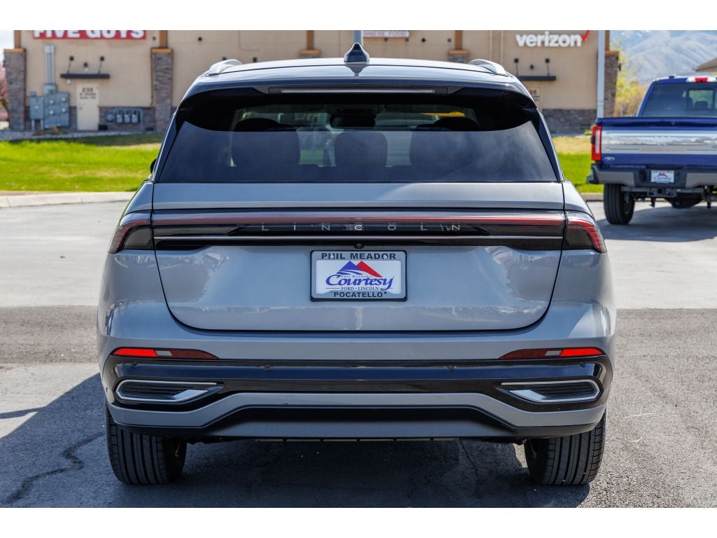 2024 Lincoln Nautilus Reserve