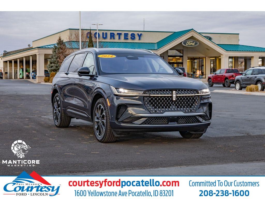 2024 Lincoln Nautilus Reserve