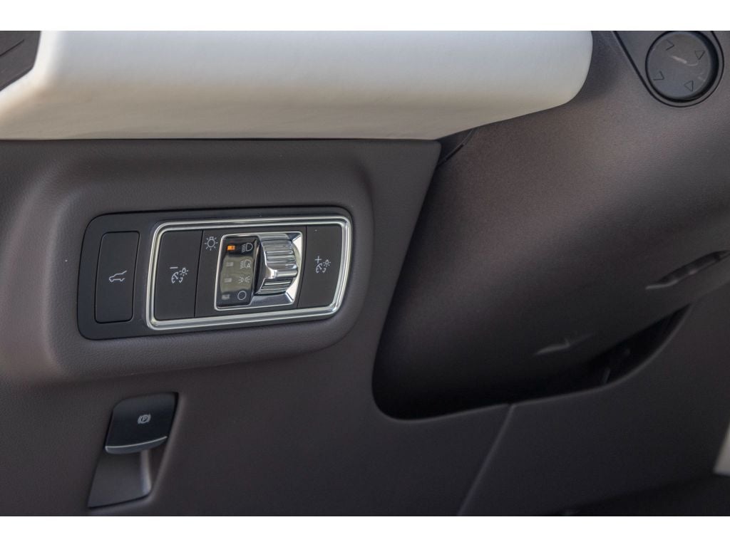 2025 Lincoln Nautilus Black Label
