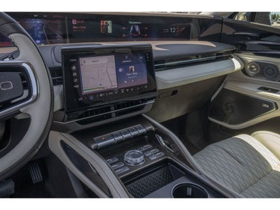 2025 Lincoln Nautilus Black Label