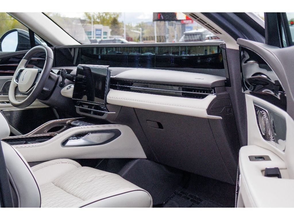 2025 Lincoln Nautilus Black Label