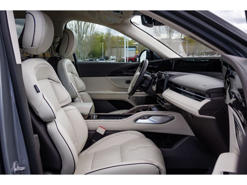 2025 Lincoln Nautilus Black Label