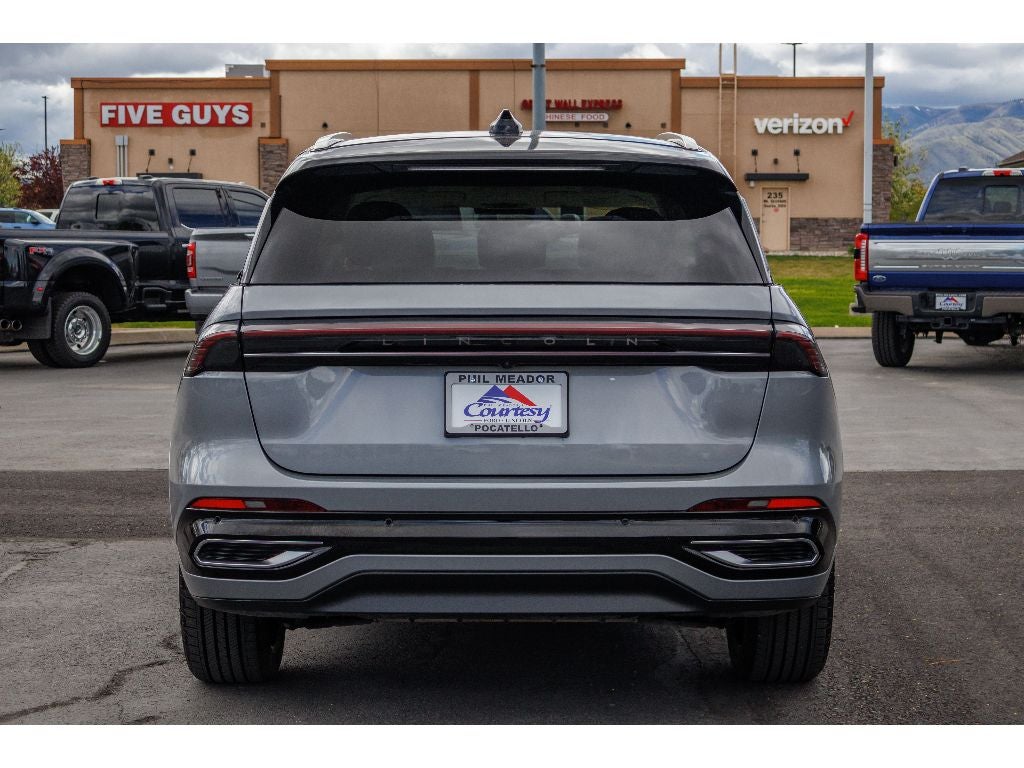 2025 Lincoln Nautilus Black Label