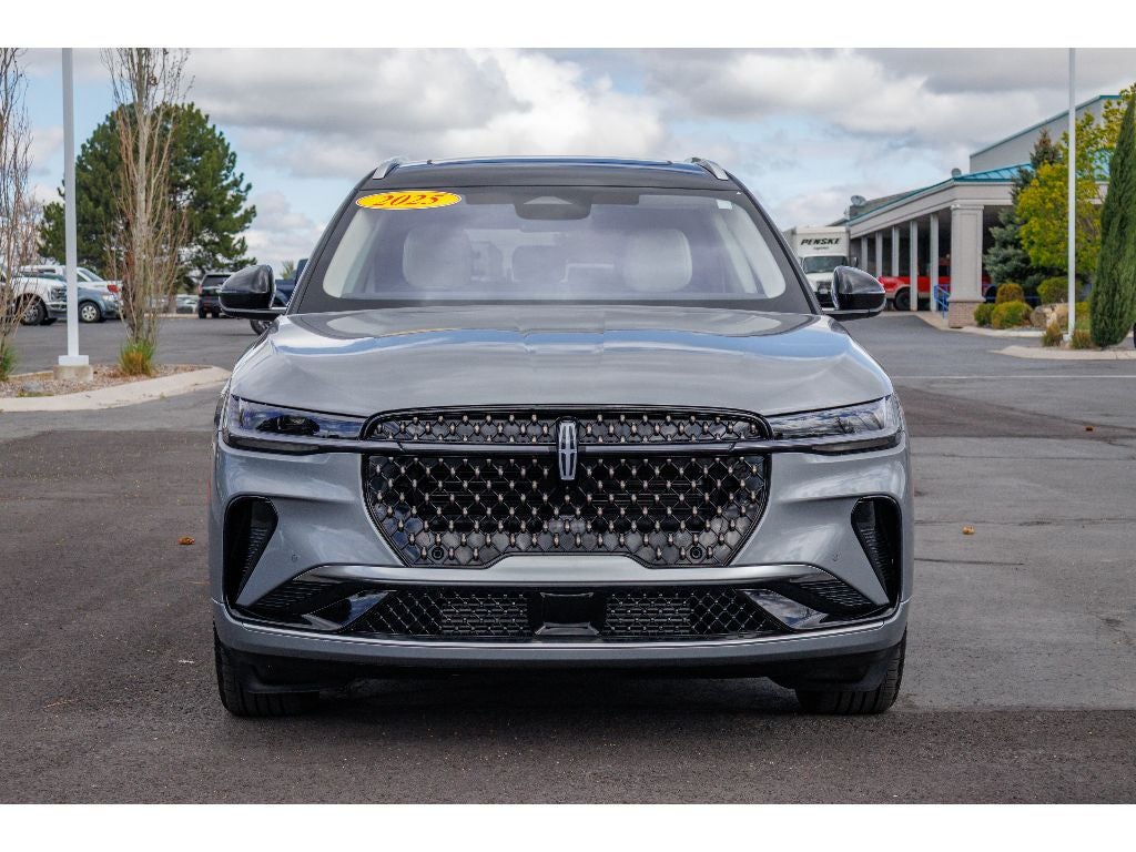 2025 Lincoln Nautilus Black Label