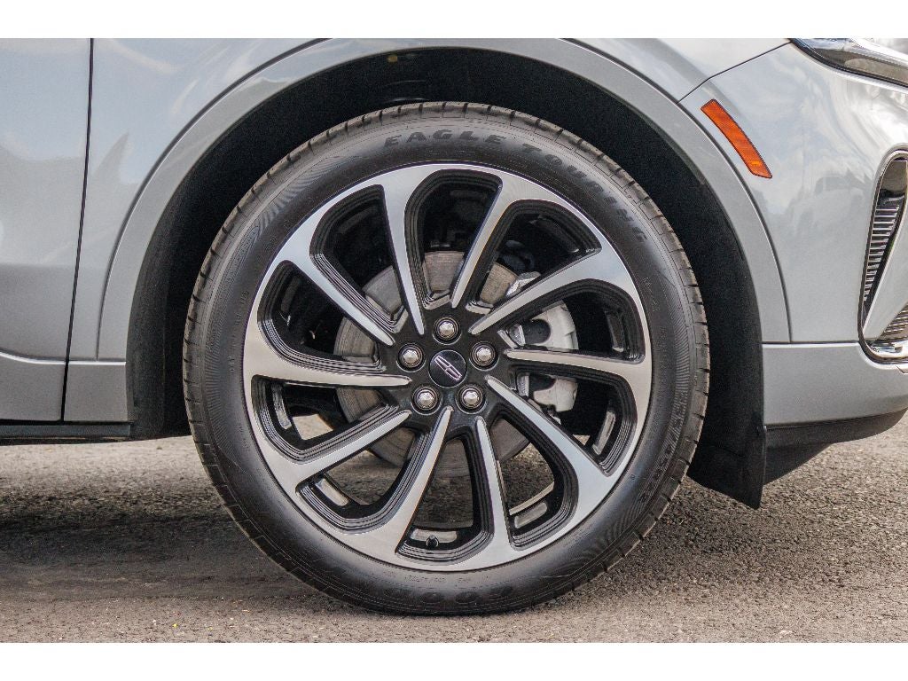 2025 Lincoln Nautilus Black Label