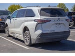 2022 Toyota Sienna XLE BraunAbility Wheel Chair Ramp