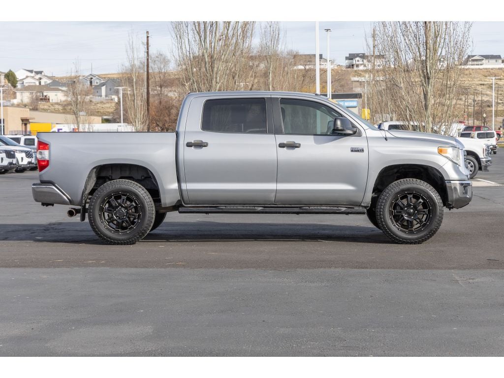 2014 Toyota Tundra SR5