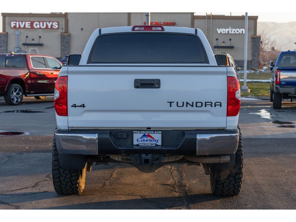 2018 Toyota Tundra SR5