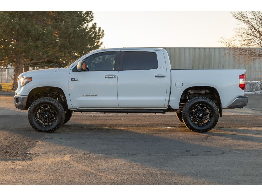 2018 Toyota Tundra SR5