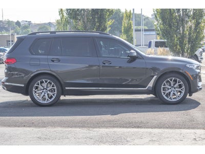 2020 BMW X7 xDrive40i