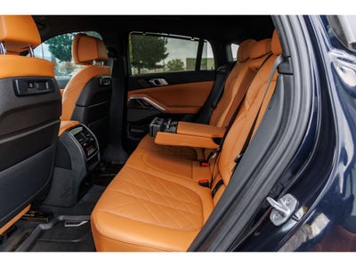 2023 BMW X6 M50i