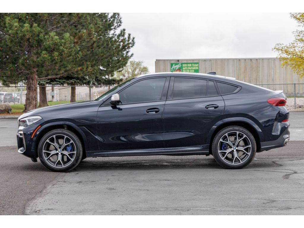 2023 BMW X6 M50i