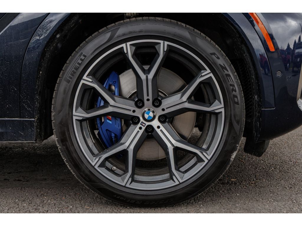 2023 BMW X6 M50i