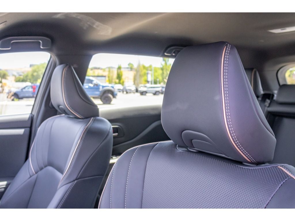 2025 Toyota Crown Signia Signia