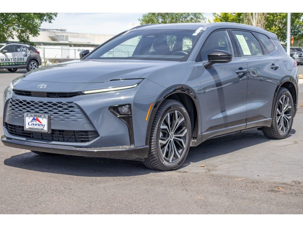 2025 Toyota Crown Signia Signia