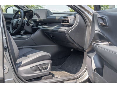 2025 Toyota Crown Platinum