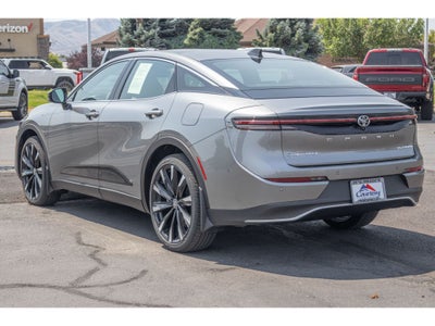 2025 Toyota Crown Platinum