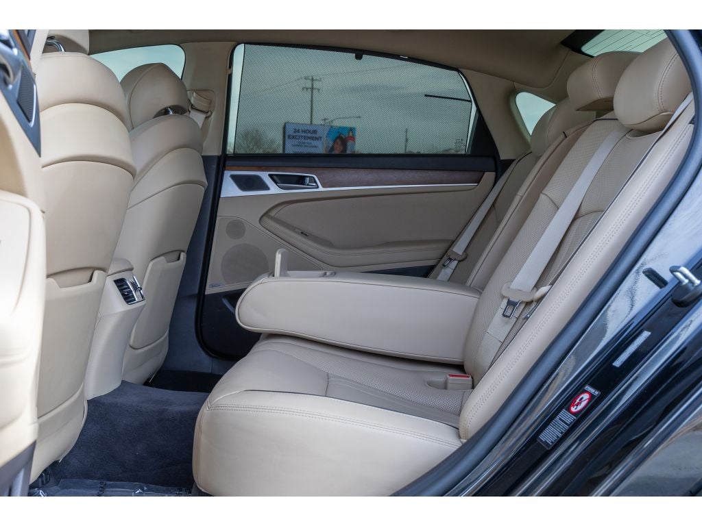 2017 Genesis G80 G80 3.8