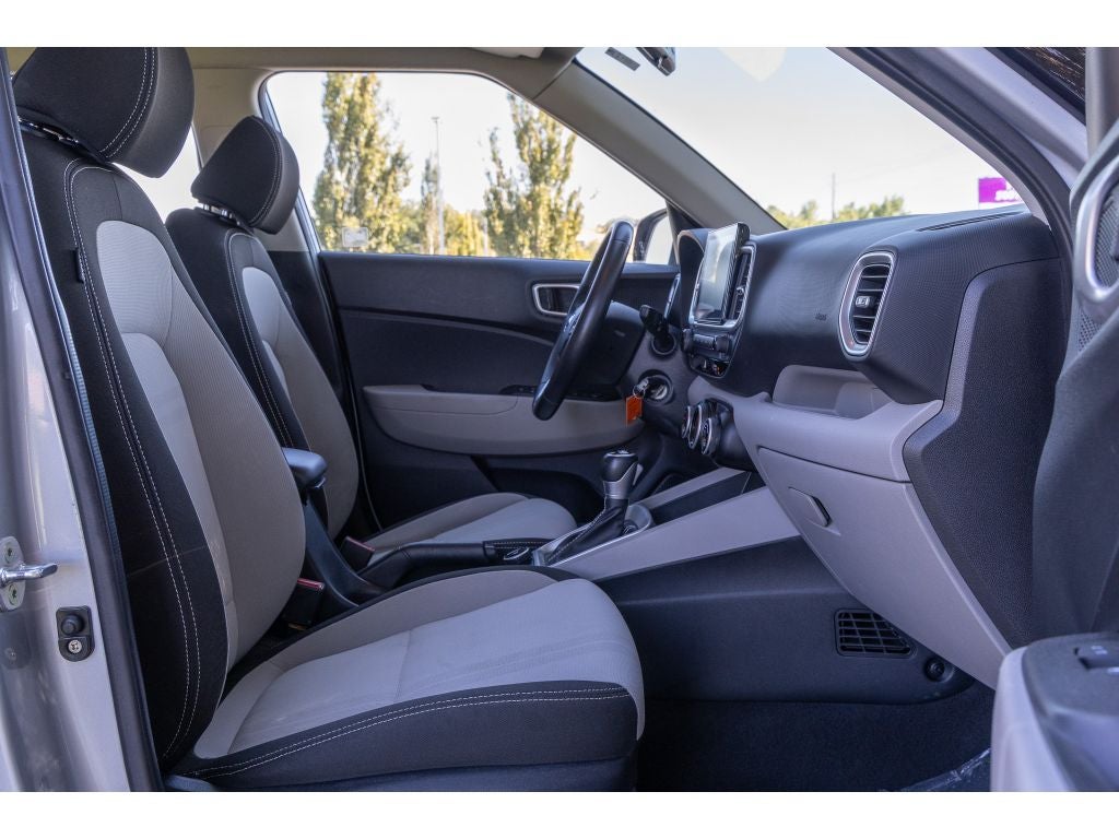 2021 Hyundai Venue SEL