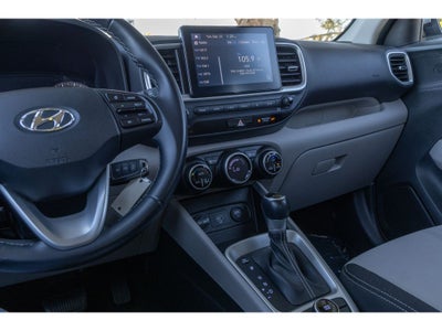 2021 Hyundai Venue SEL