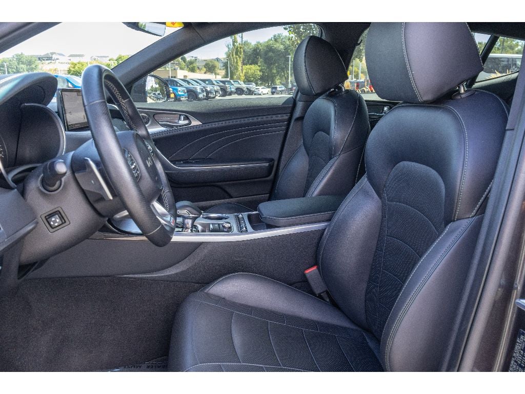 2022 Kia Stinger GT2