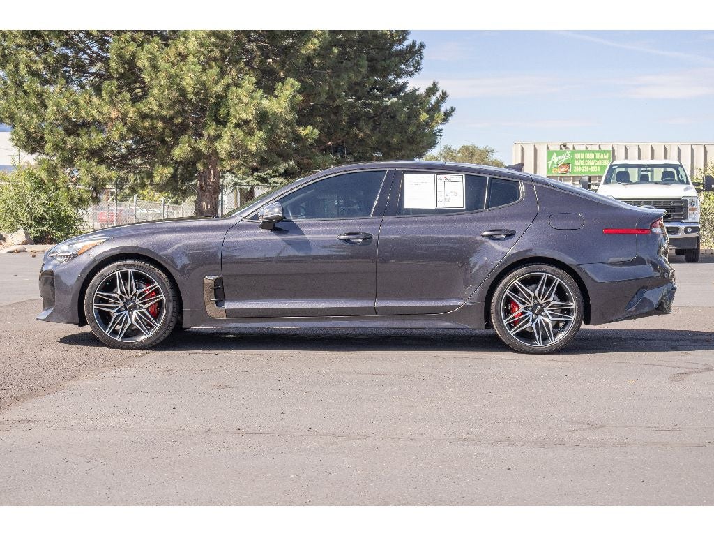 2022 Kia Stinger GT2