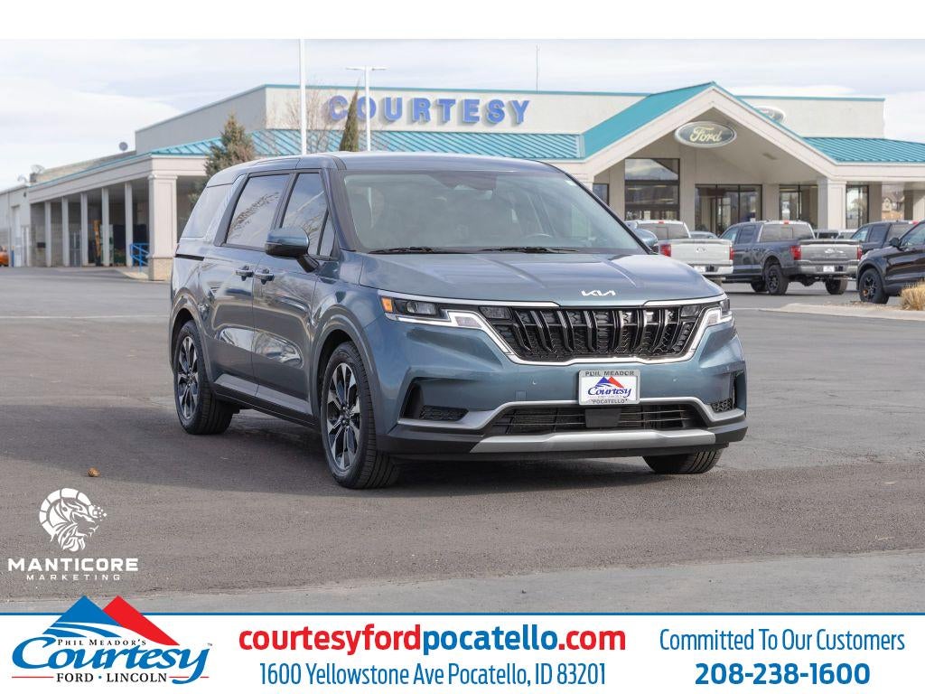 2024 Kia Carnival EX