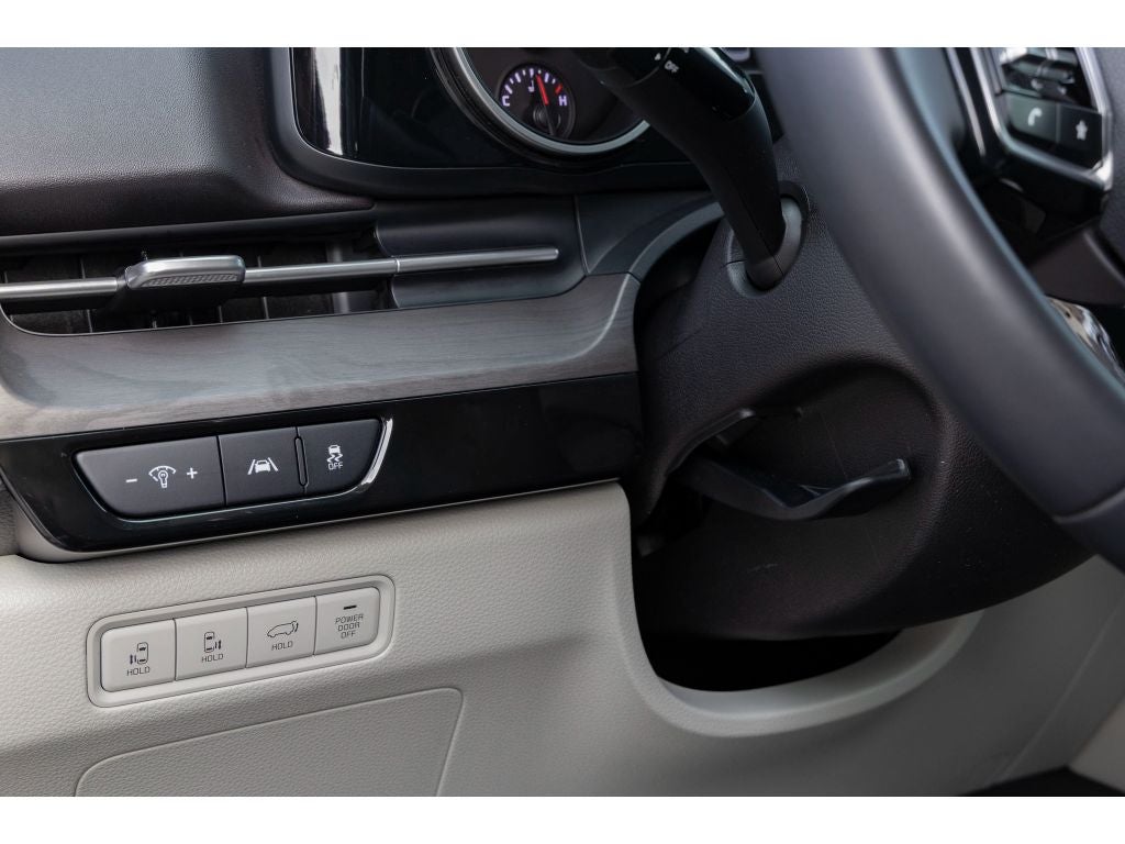 2024 Kia Carnival EX