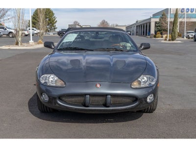 2001 Jaguar XKR Base