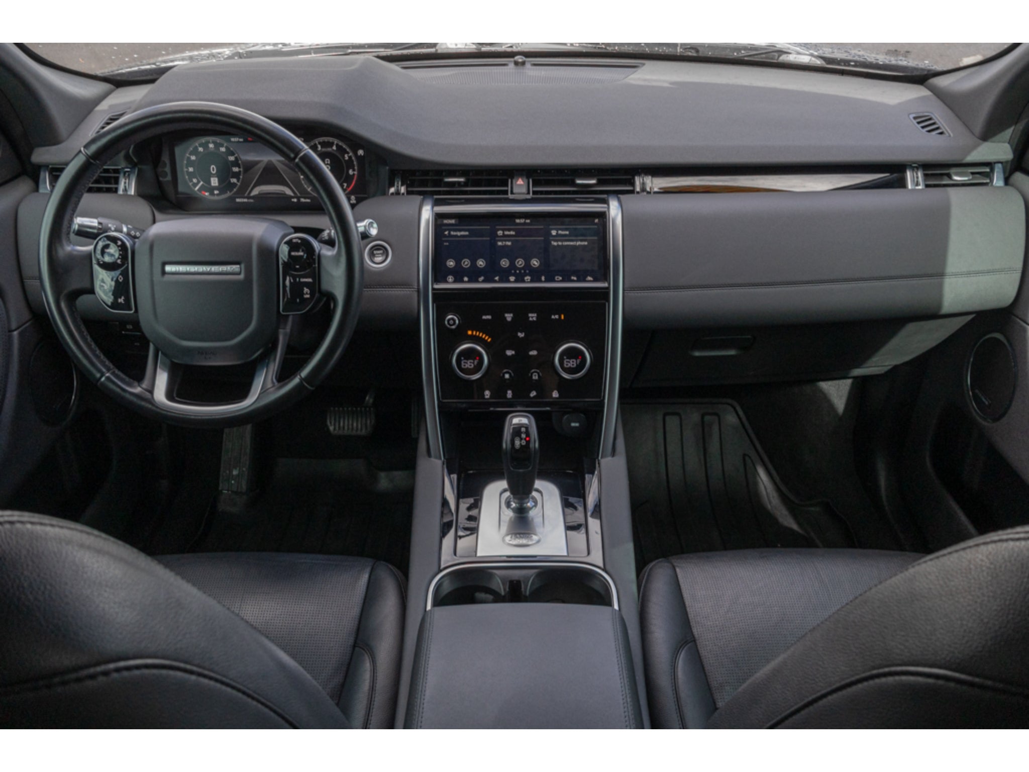 2020 Land Rover Discovery Sport SE