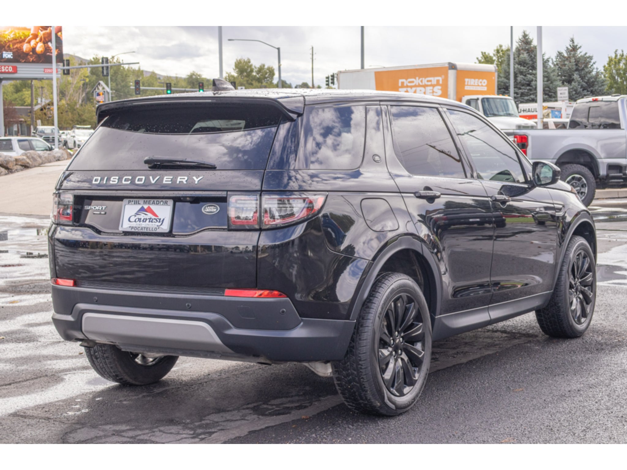 2020 Land Rover Discovery Sport SE
