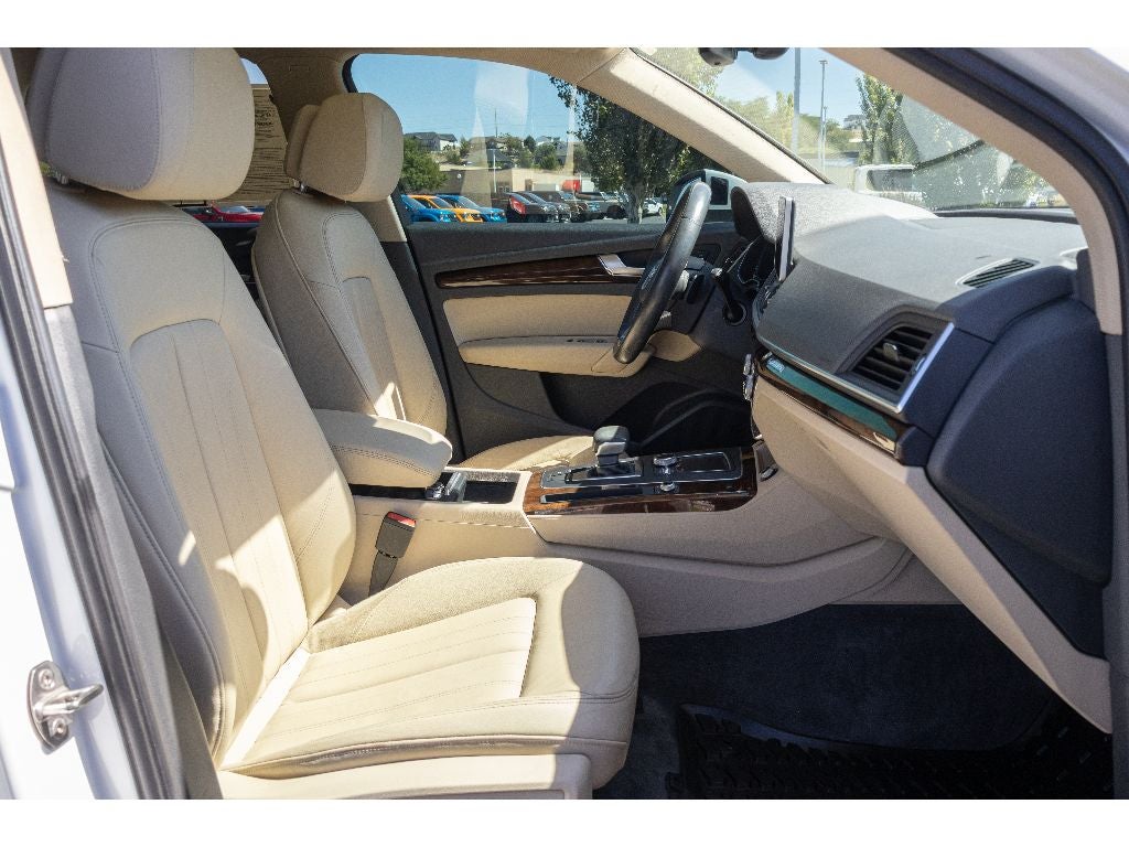 2018 Audi Q5 Premium Plus