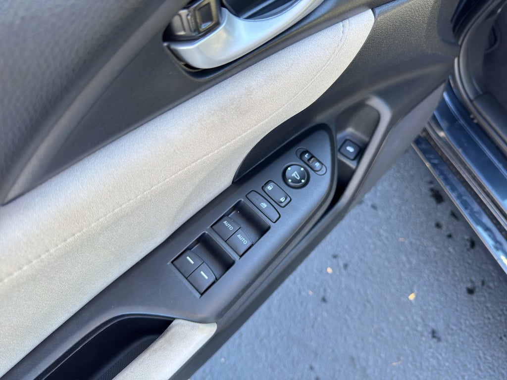 2022 Honda Insight EX