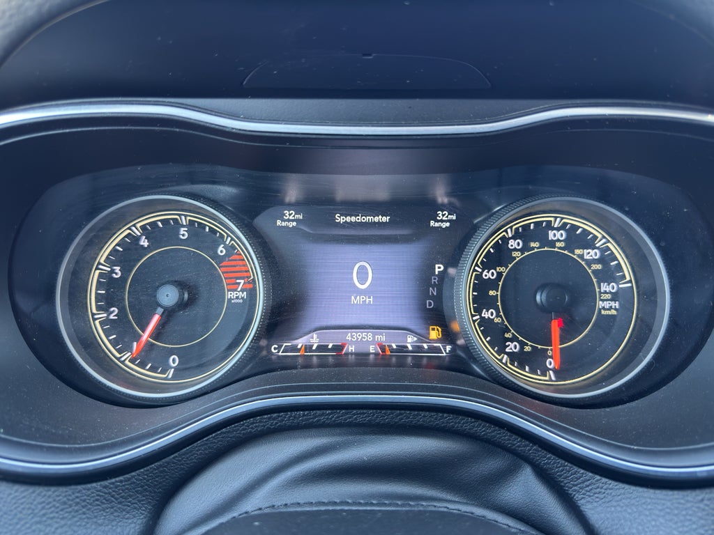 2023 Jeep Cherokee Altitude Lux