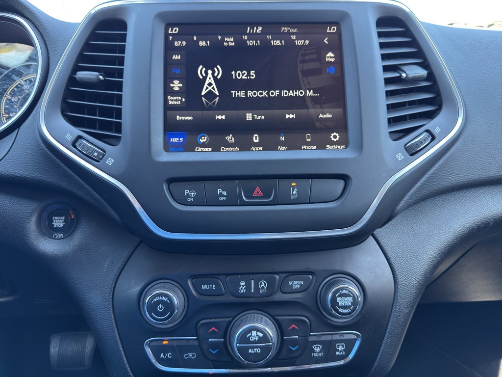 2023 Jeep Cherokee Altitude Lux