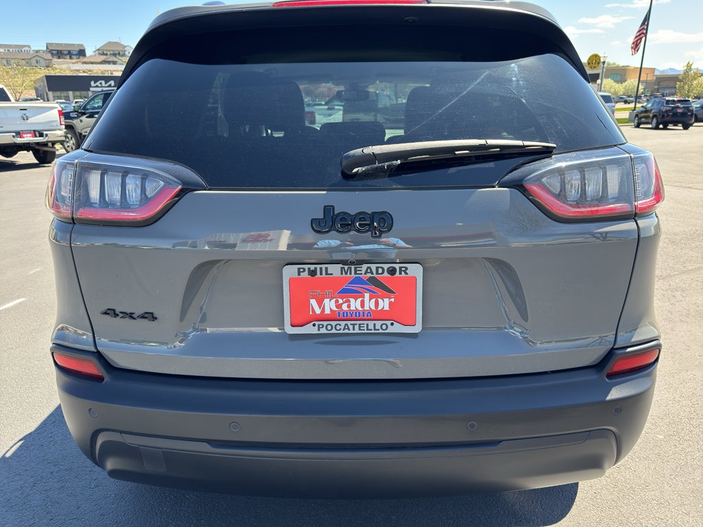 2023 Jeep Cherokee Altitude Lux