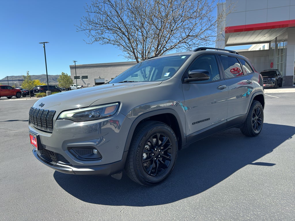 2023 Jeep Cherokee Altitude Lux