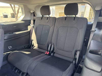 2022 Jeep Grand Cherokee L Laredo