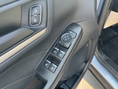 2022 Ford Escape Hybrid SE Hybrid