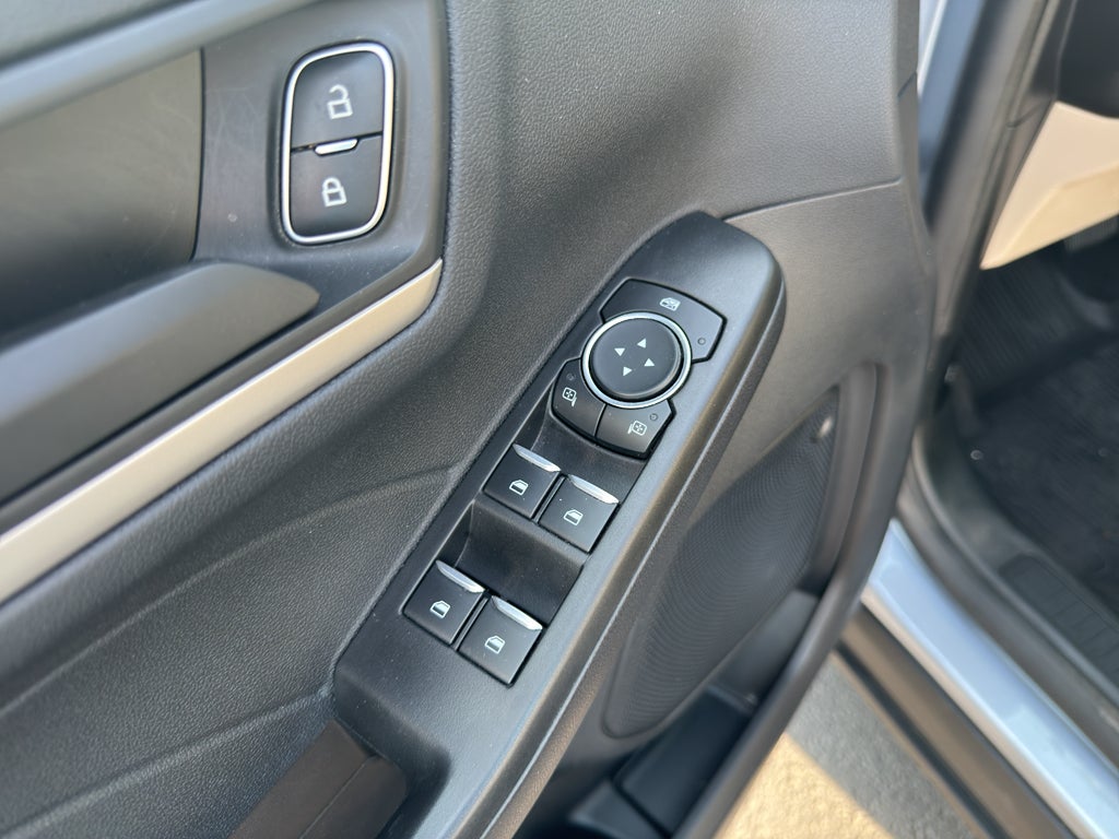 2022 Ford Escape Hybrid SE Hybrid