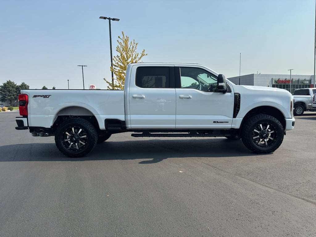 2024 Ford F-350 LARIAT