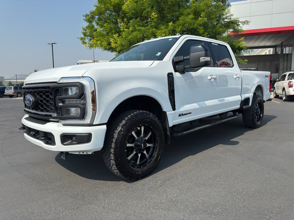 2024 Ford F-350 LARIAT