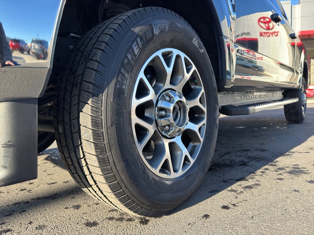 2020 Ford F-350 LARIAT