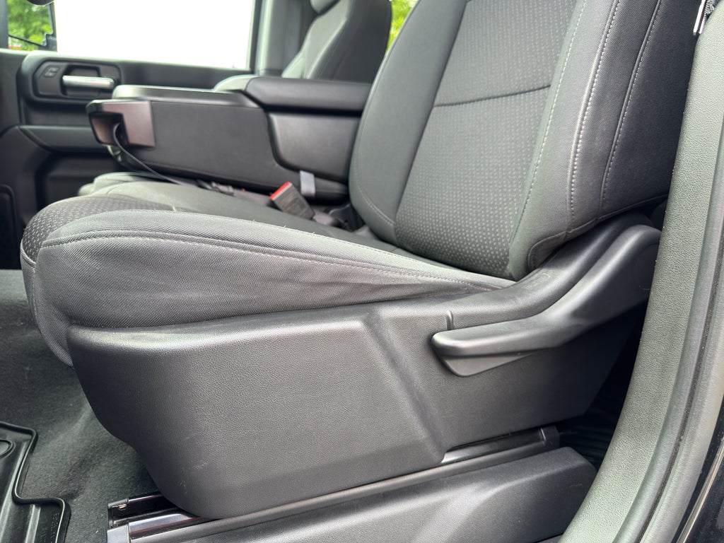 2021 Chevrolet Silverado Custom