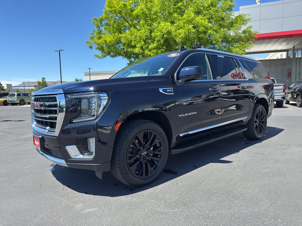 2023 GMC Yukon XL SLT