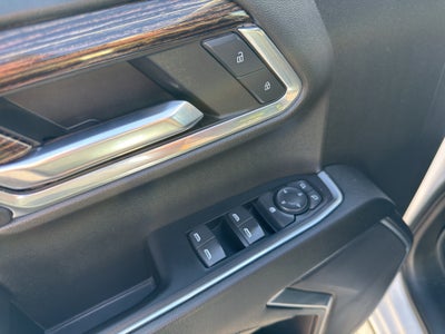 2023 GMC Sierra Elevation