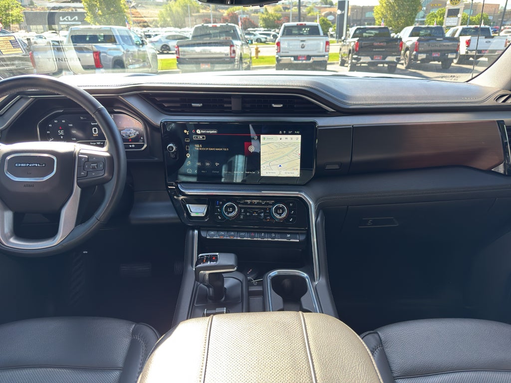 2024 GMC Sierra Denali